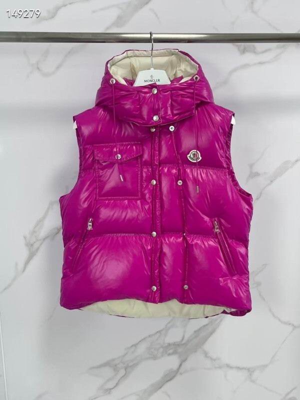 Moncler Down Vest Wmns ID:20260111-325